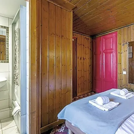 Le 2* Chamonix